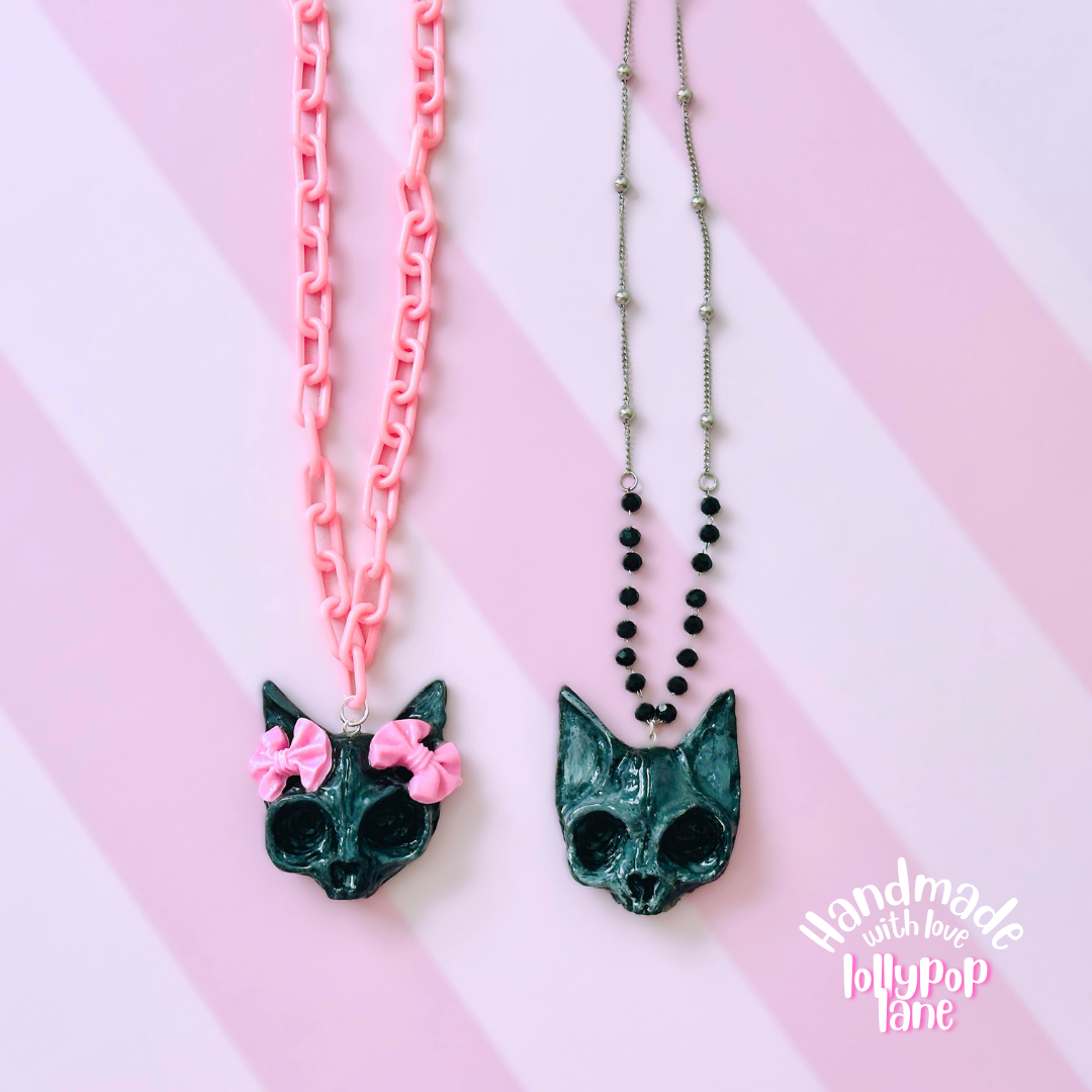 Bat Skull Kawaii Necklace (Black)